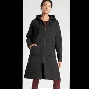 Athleta Tenacity Duster Black Small NWT